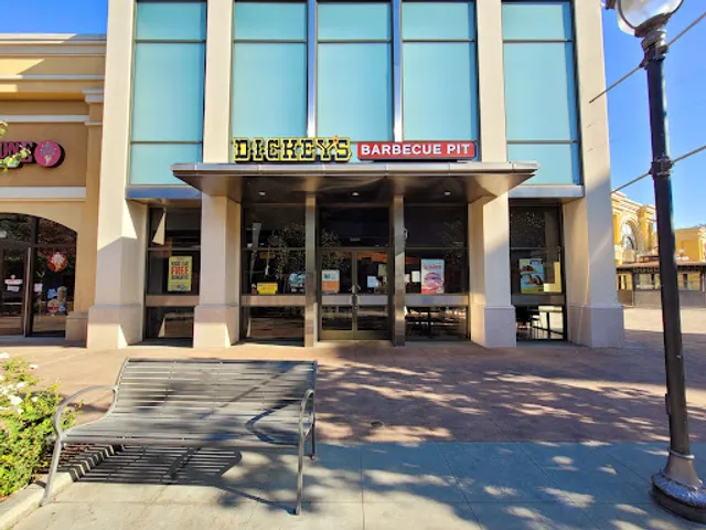 Dickey's Barbecue Pit