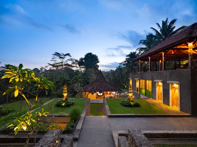 Teras Divya Tropical Retreat