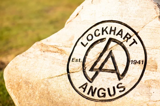 Lockhart Angus