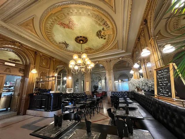 Café de la Paix