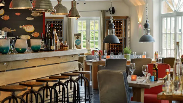 Coast • Restaurant & Weinbar