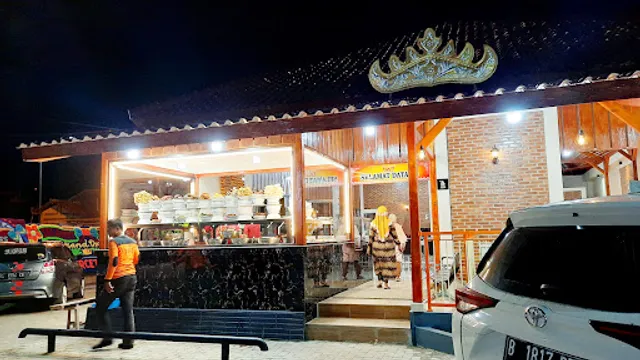 Puti Minang Tanjung Seneng