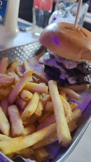 Jammed Burger House And Bar