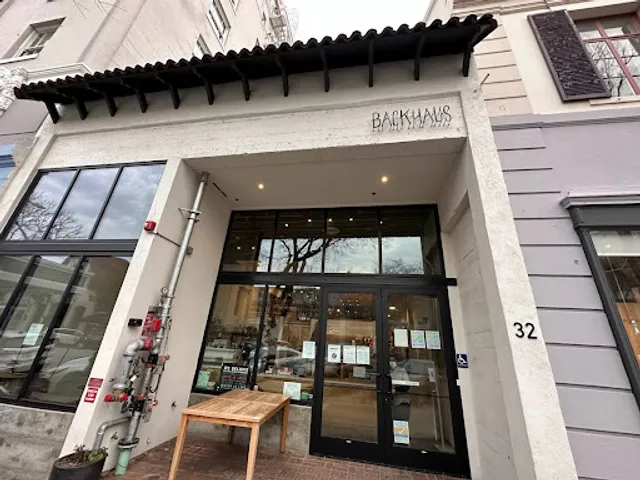 Backhaus | San Mateo