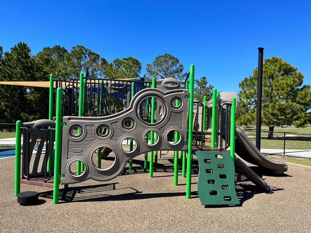 Lakeside Village Park