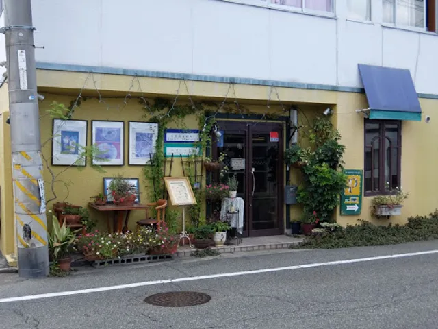 Komugi Cafe