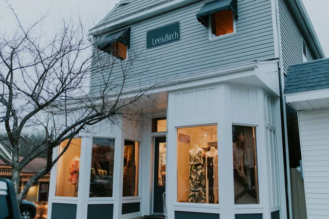 Lee & Birch Rockford