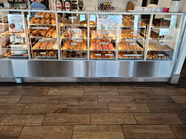 Bosa Donuts