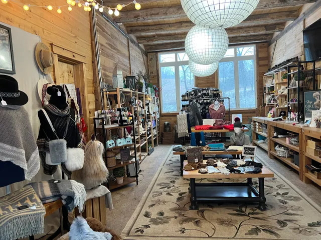 L' Eredita di Favale Alpacas And Barn Store