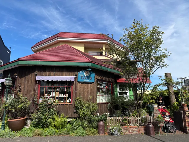 生活雑貨てぶくろ & Private lodging Folks House