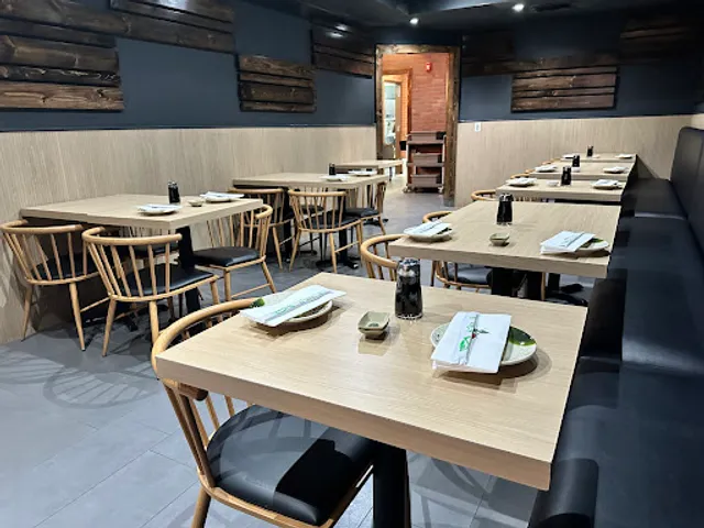 Hanami Sushi & Asian Cuisine