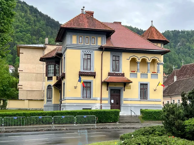 Brasov Tourist Information Center