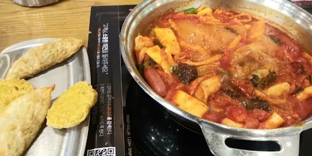 Dookki Tteokbokki Lotte Junggye Branch