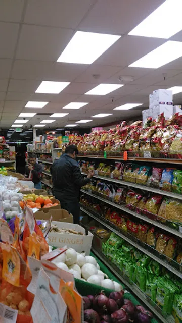 New Nilgiri Cash & Carry