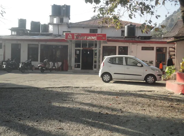 OYO 85235 HOTER WALNUT GROVE