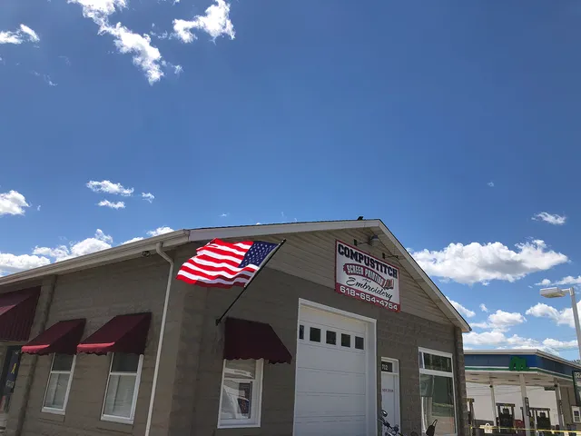 Compustitch Screen Printing & Embroidery