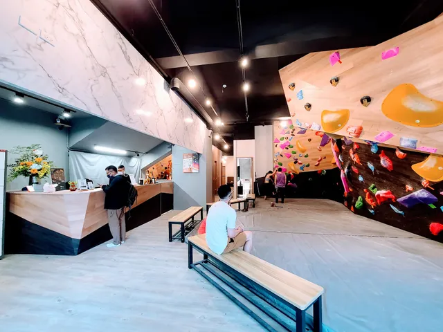 角 • 攀岩館 - 華山 CORNER Bouldering Gym - Huashan