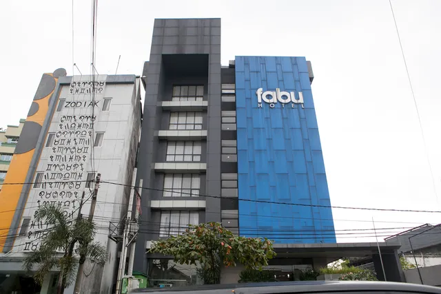 RedDoorz Plus near Bandung Station 2