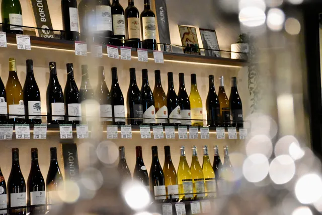 CORKS - Causeway Bay