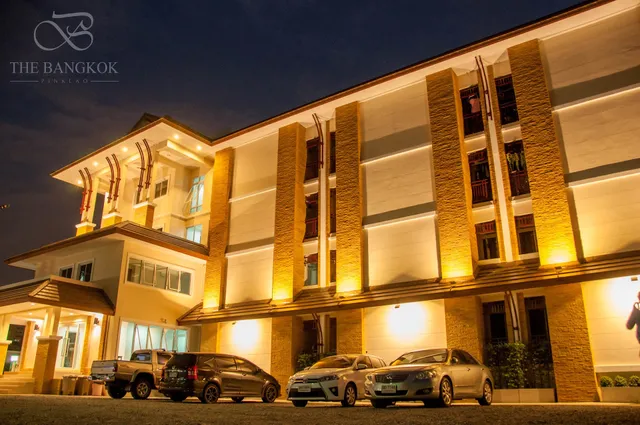 The Bangkok Pinklao Apartment (เดอะ บางกอก ปิ่นเกล้า)