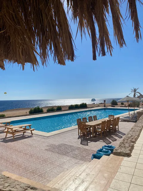 Adrenalin Beach Lodge