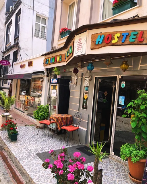 Avrasya Hostel