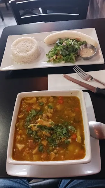 Más Q Pan Colombian Bakery