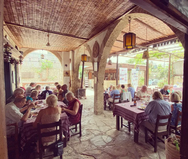 The Old Grapevine Restaurant