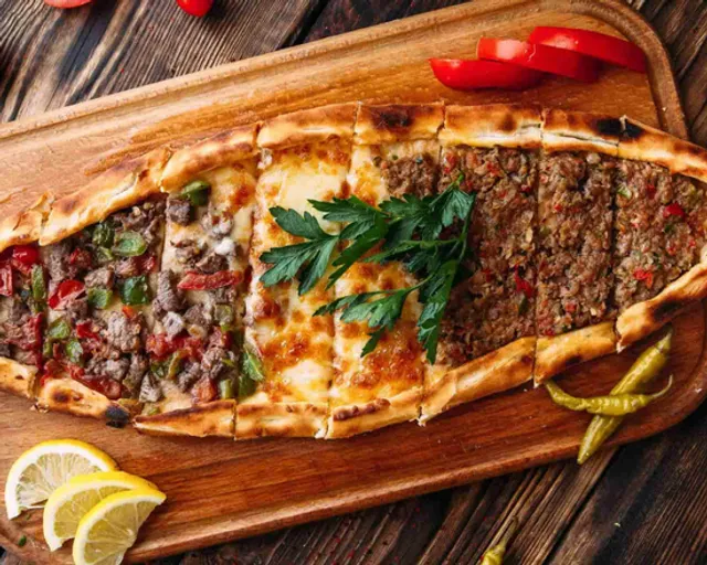 Yöremiz Pide ve Lahmacun Salonu