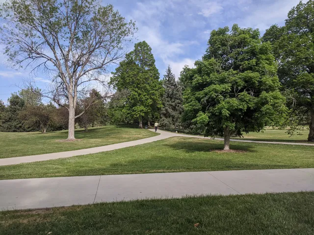 Rosamond Park Playground