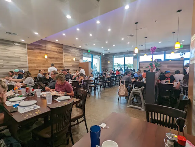 Golden Chopsticks Restaurant