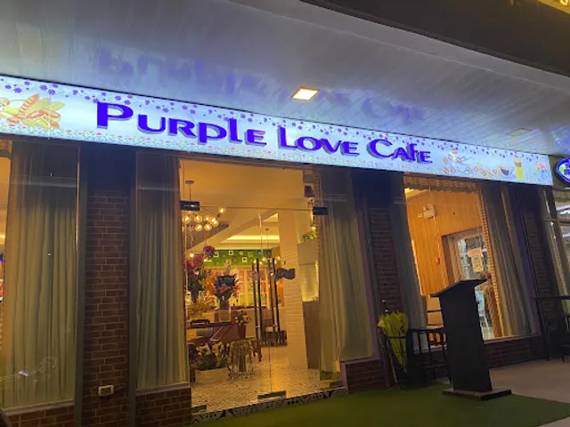 Purple Love Cafe