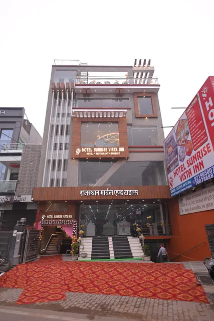 Hotel Sunrise Vista Inn