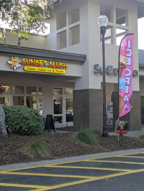 The Shops at Litchfield Market Village