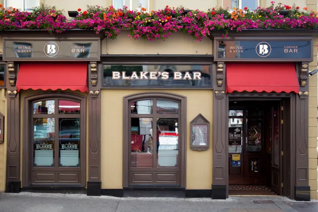Blake's Bar