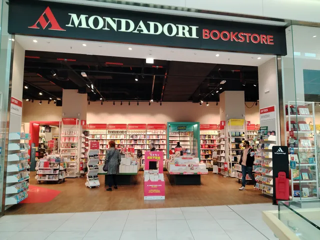 Elnòs Ingresso Pedonale