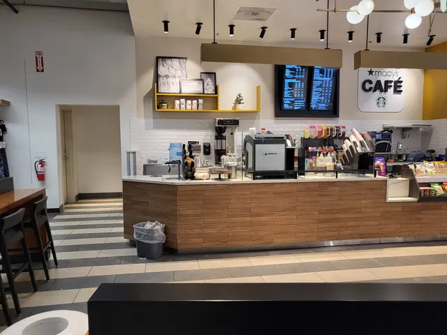 Macy’s Cafe
