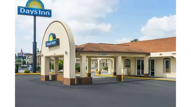 Days Inn by Wyndham Statesville