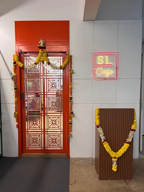 Shree Laksshmi Restaurant - The South Indian Cafe