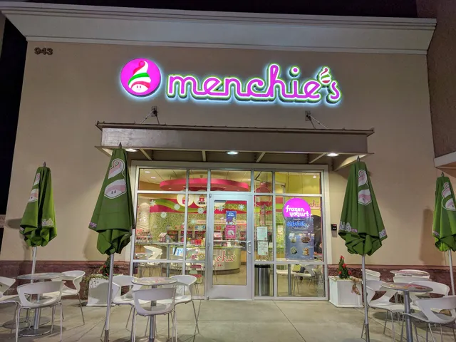 Menchie's Frozen Yogurt