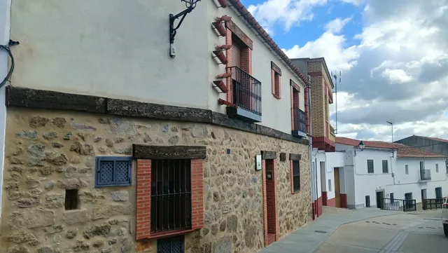 Casa Rural Las Pelliquerinas, Almoharín