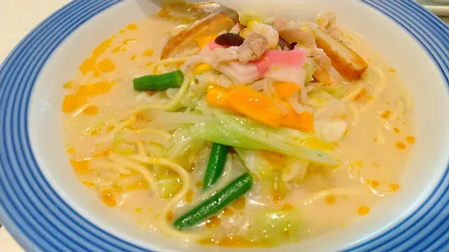 リンガーハット ニッケコルトンプラザ店