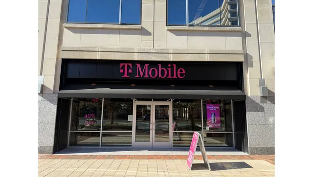T-Mobile Experience Store