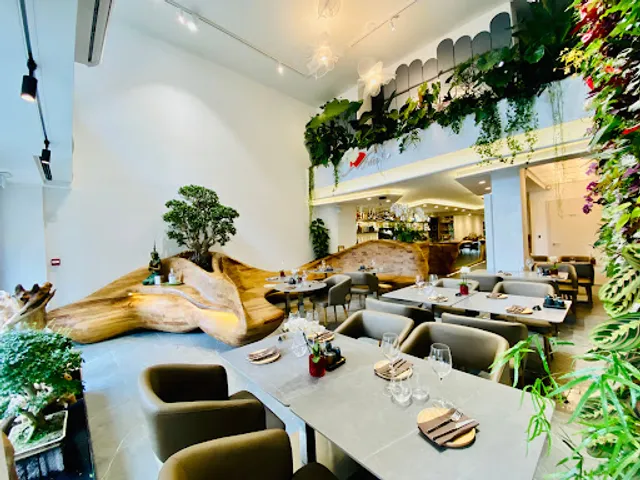 MEI Hôtel - Restaurant (Soleil Levant)