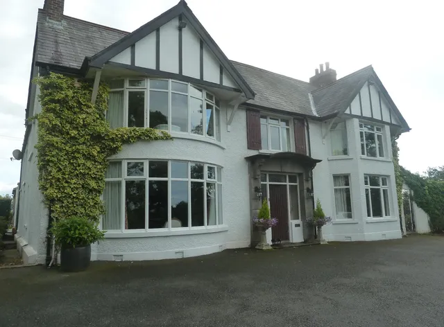 Fortwilliam Country House