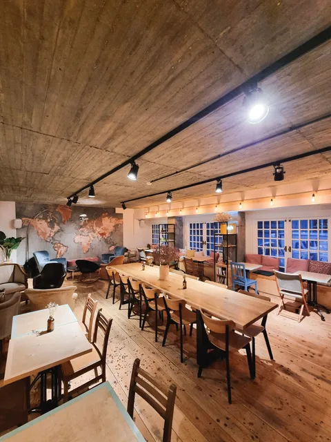 Léopold Café Royal