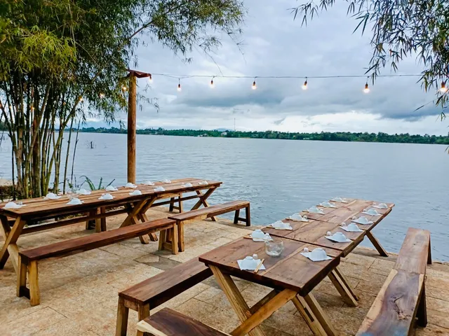 Jun's Event& Restaurant