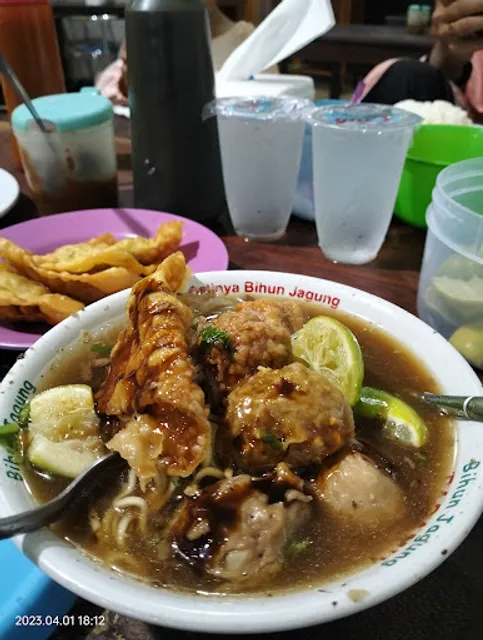 Warung Bakso Solo Juta Rasa