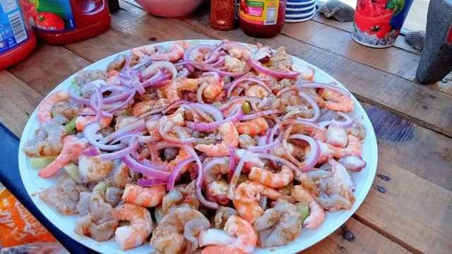 VAMOS POLOS MARISCOS