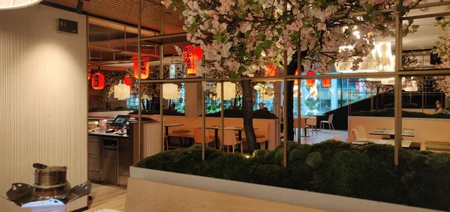 SILQ RESTAURANT & LOUNGE